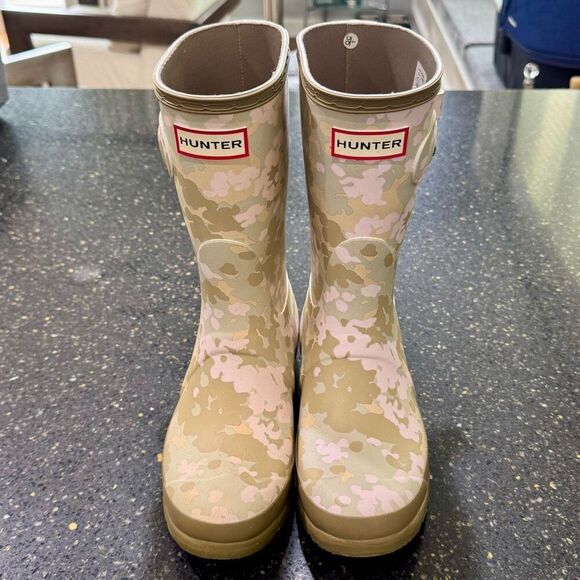 Hunter Women’s Short Flecktarn Camo Rain Boots. Size 6. - Picture 3 of 14